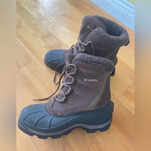 columbia snow boots